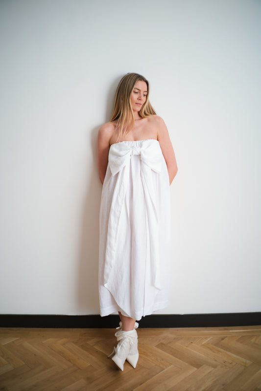THAT MORNING DRESS