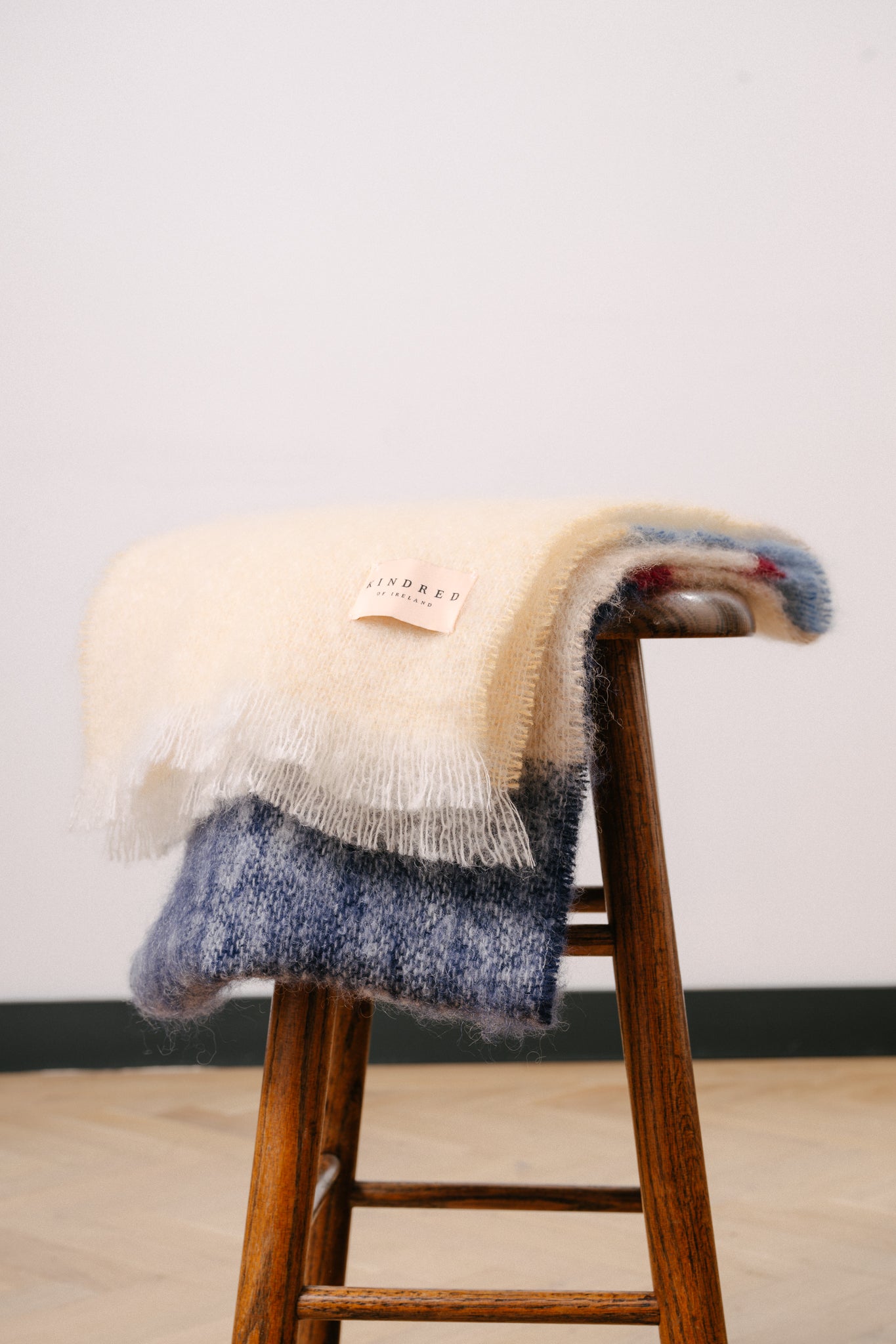 MOHAIR SCARF