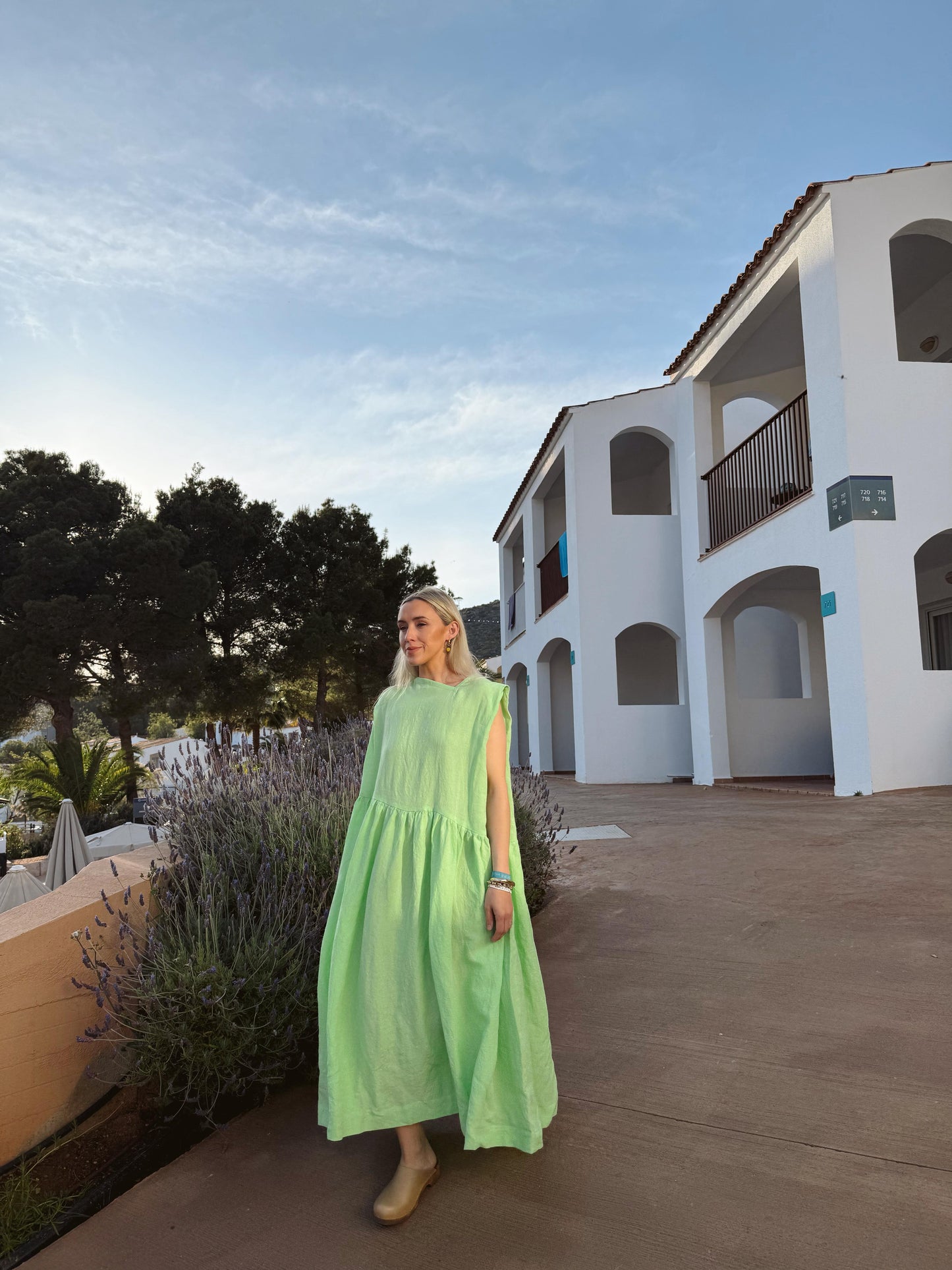 THE HONEYDEW DRESS