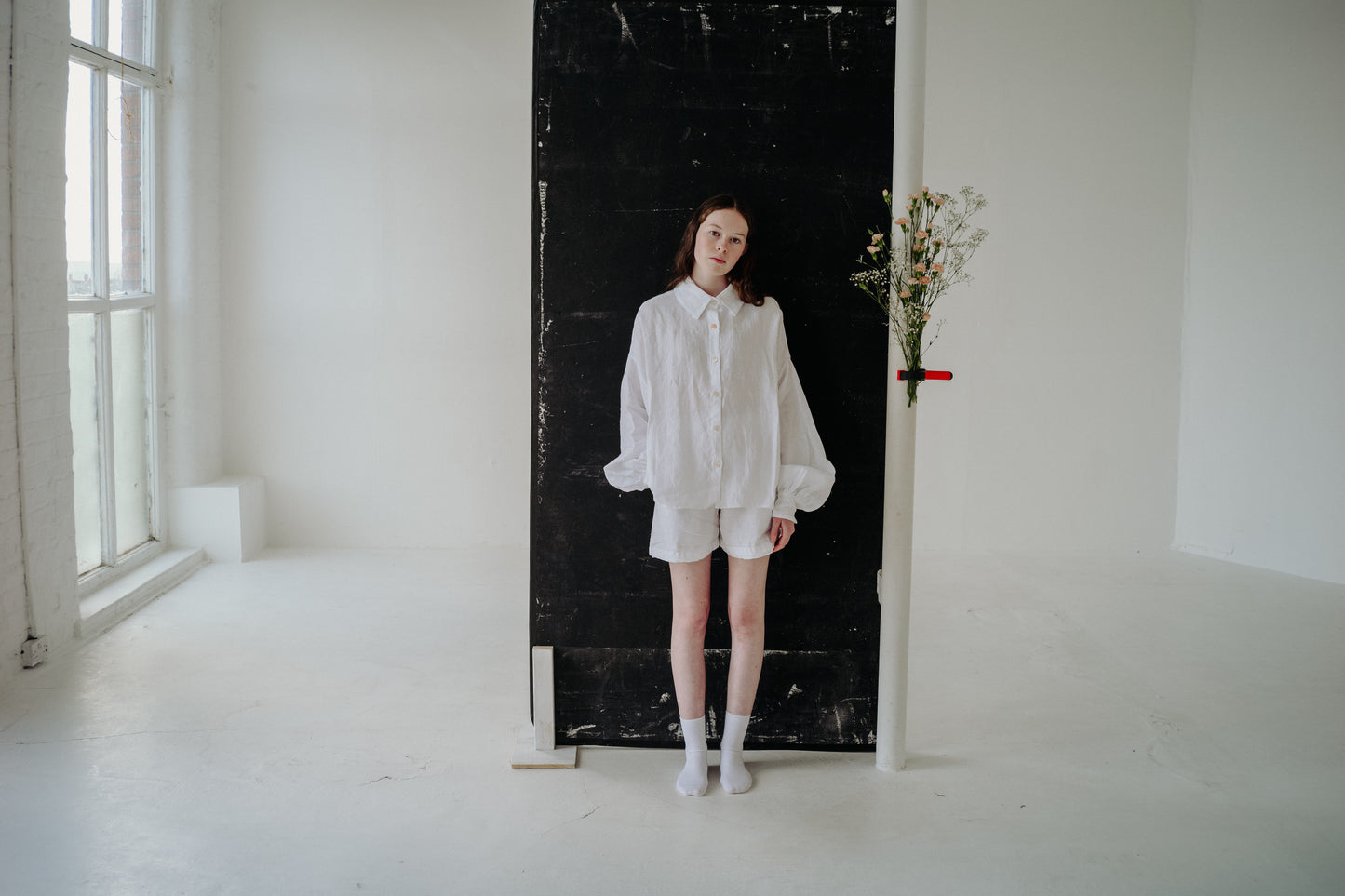 CADHLA | PEARL SET | Pajamas for the outdoors. Whether you’re lounging at home, by the pool, or nipping out for a coffee in the sunshine, our Cadhla linen loungewear set is what your wardrobe is crying out for. The Cadhla shirt can be worn on reverse with