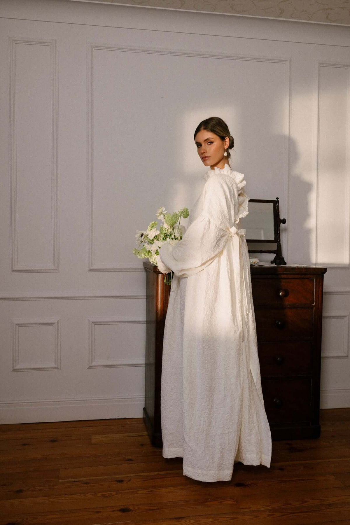 irish linen wedding dress Irish Linen Wedding Dresses | Linen Bridal Gown