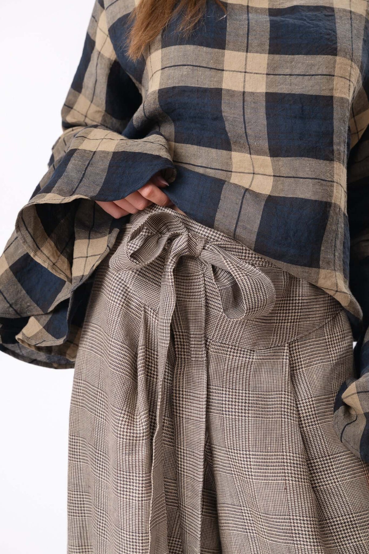 PARACHUTE TROUSERS | CHECK