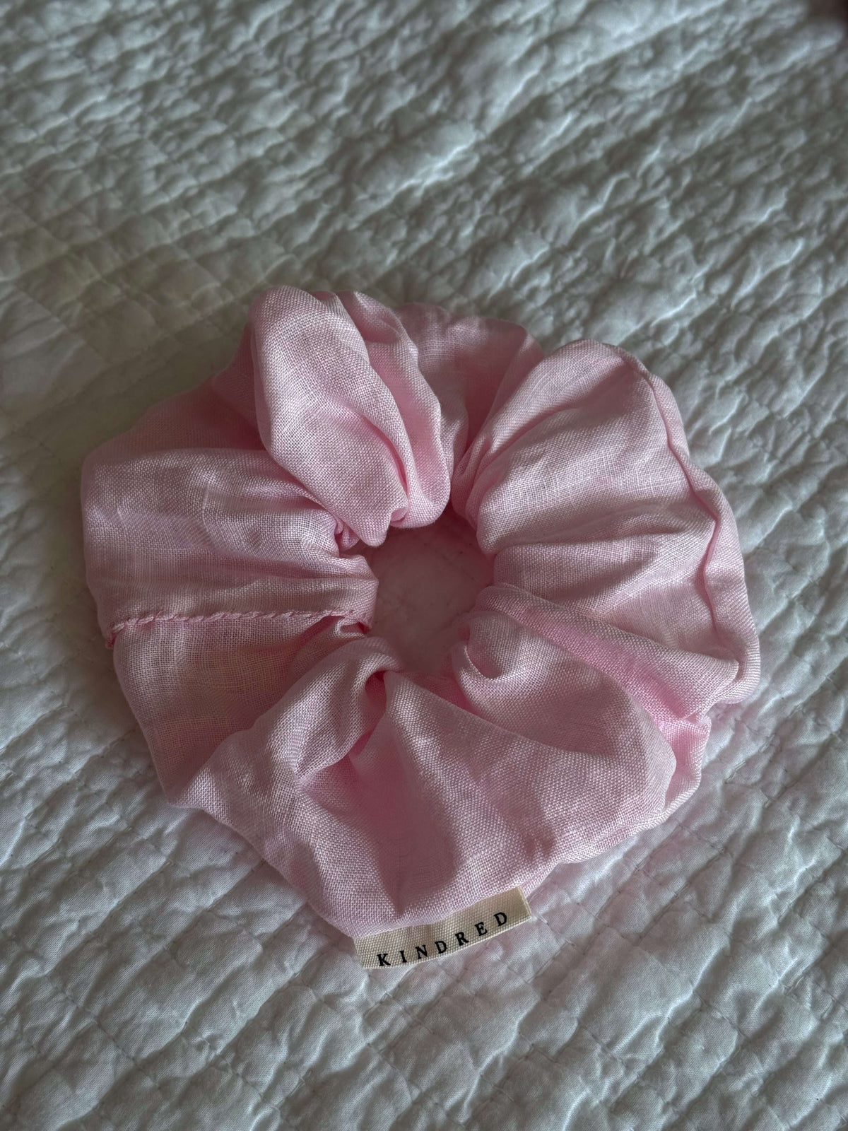 VALENTINE'S SCRUNCHIE