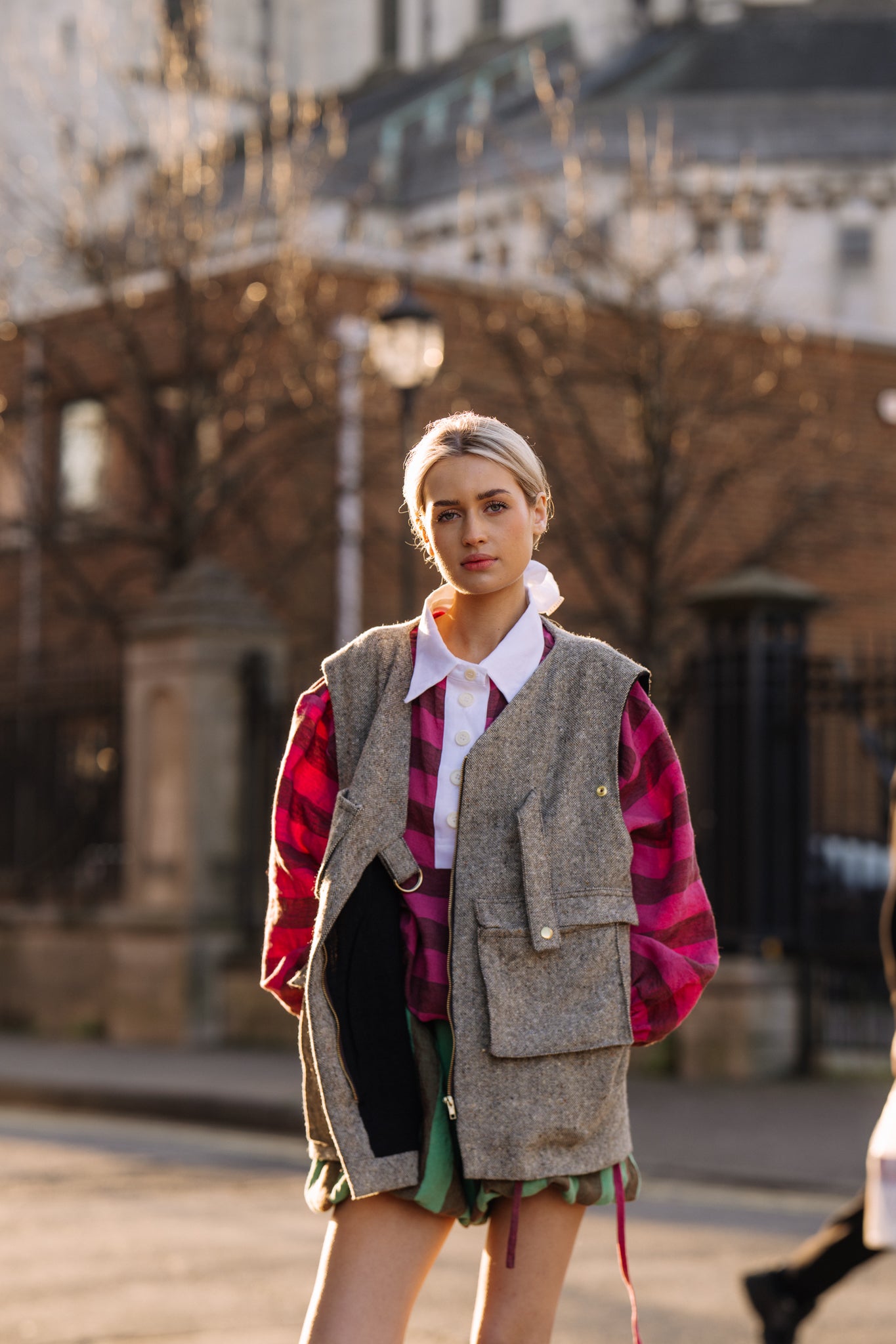 ASYMMETRIC TWEED GILET | GREY