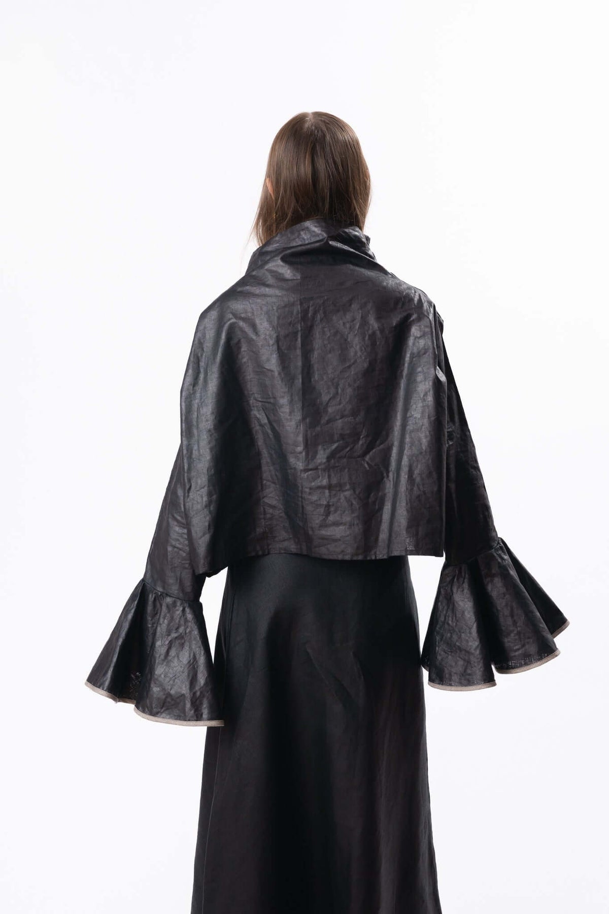 POLO NECK | BLACK BEETLED