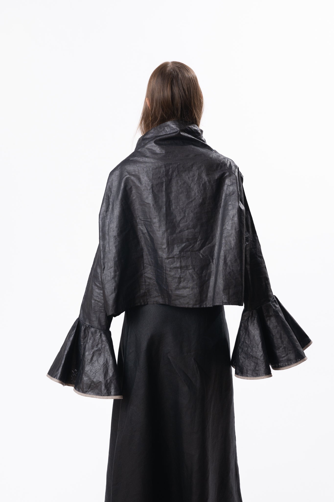 POLO NECK | BLACK BEETLED