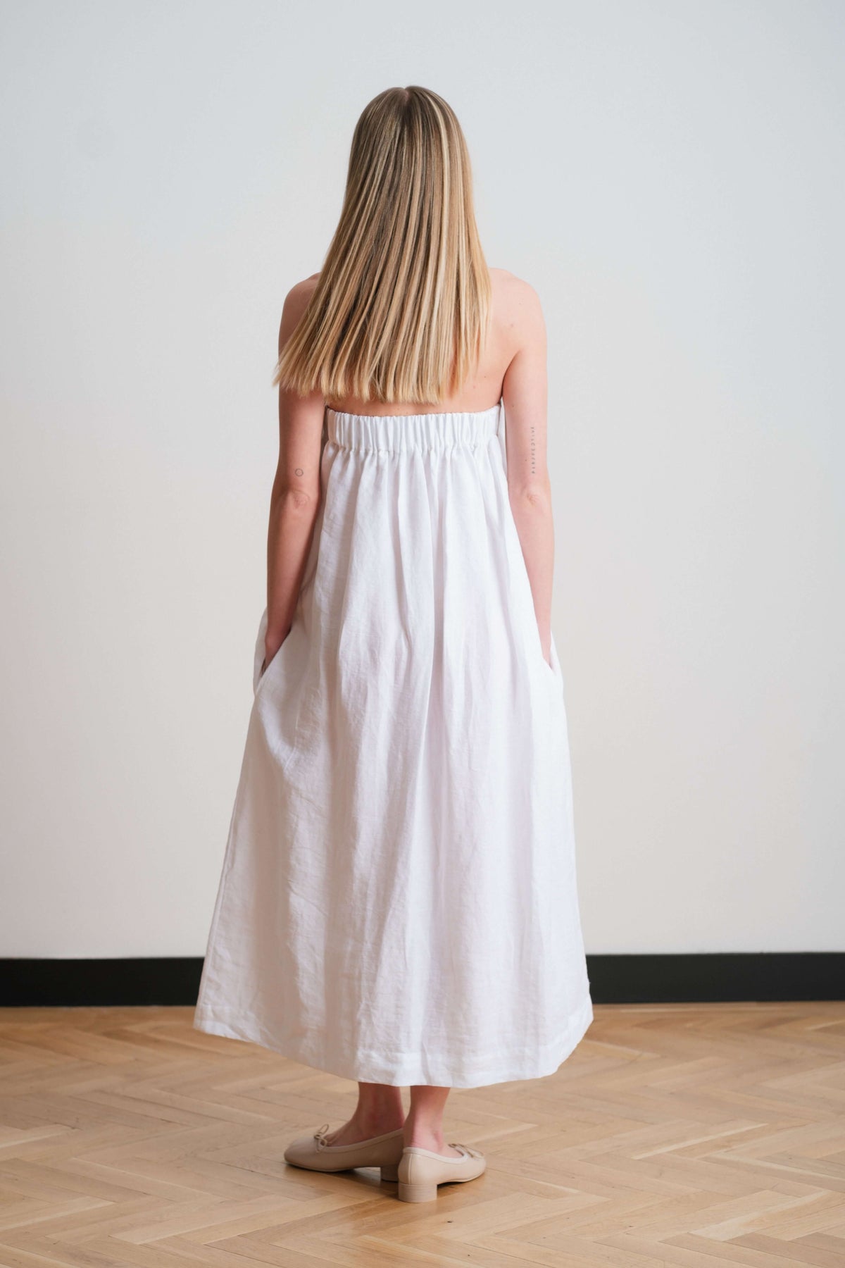 THAT MORNING DRESS