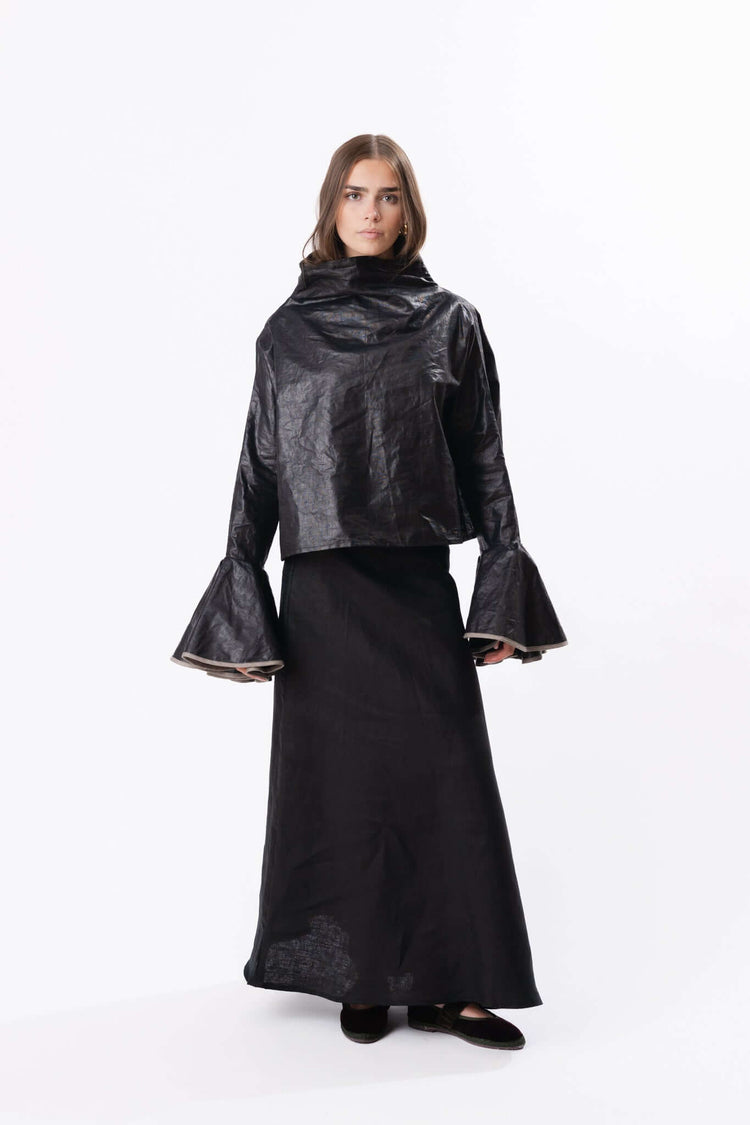POLO NECK | BLACK BEETLED