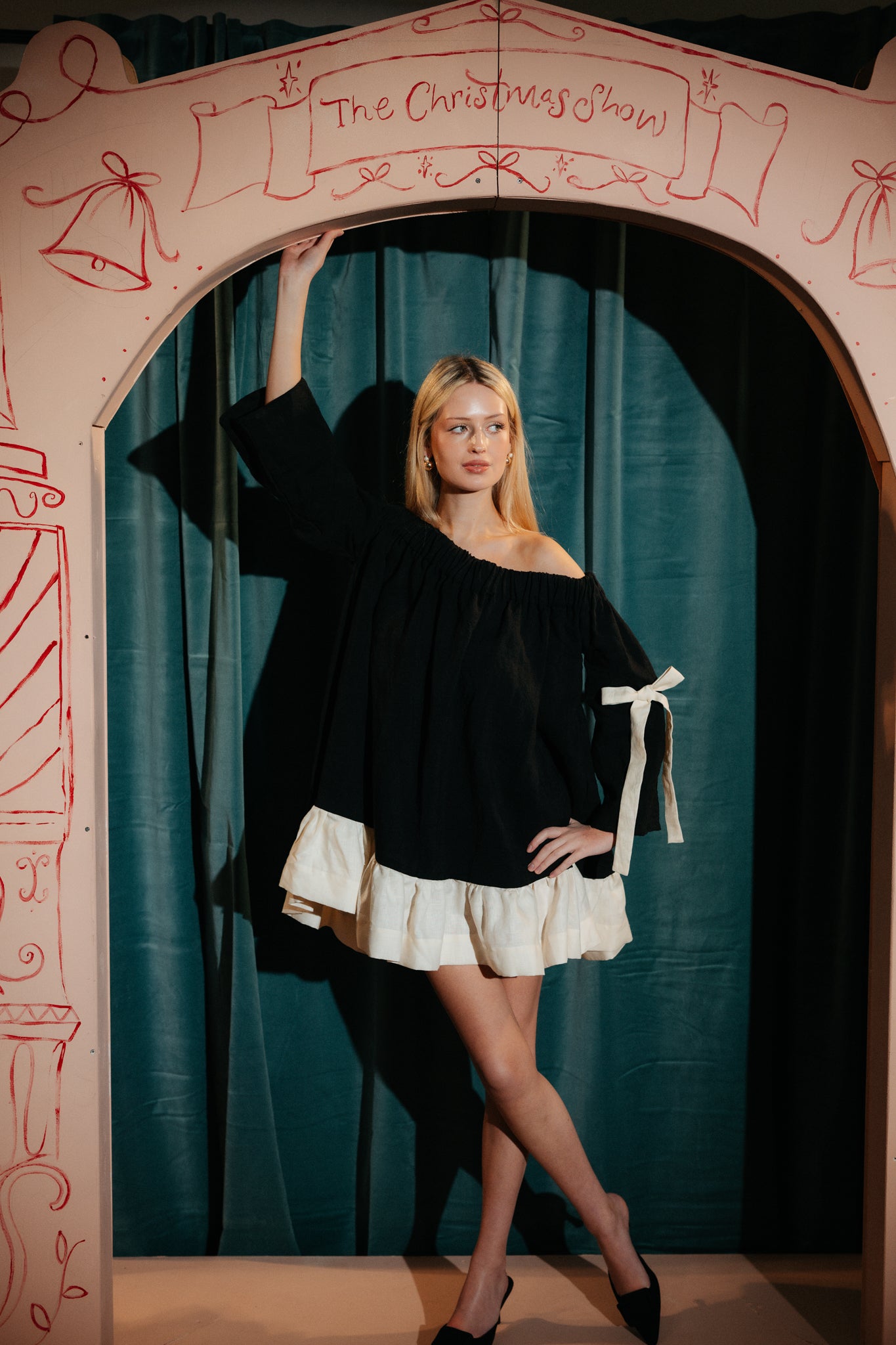 LITTLE LINEN BLACK DRESS