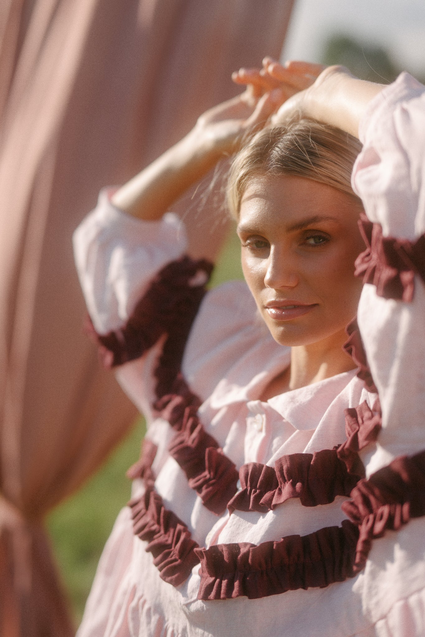 CURTAIN CALL BLOUSE
