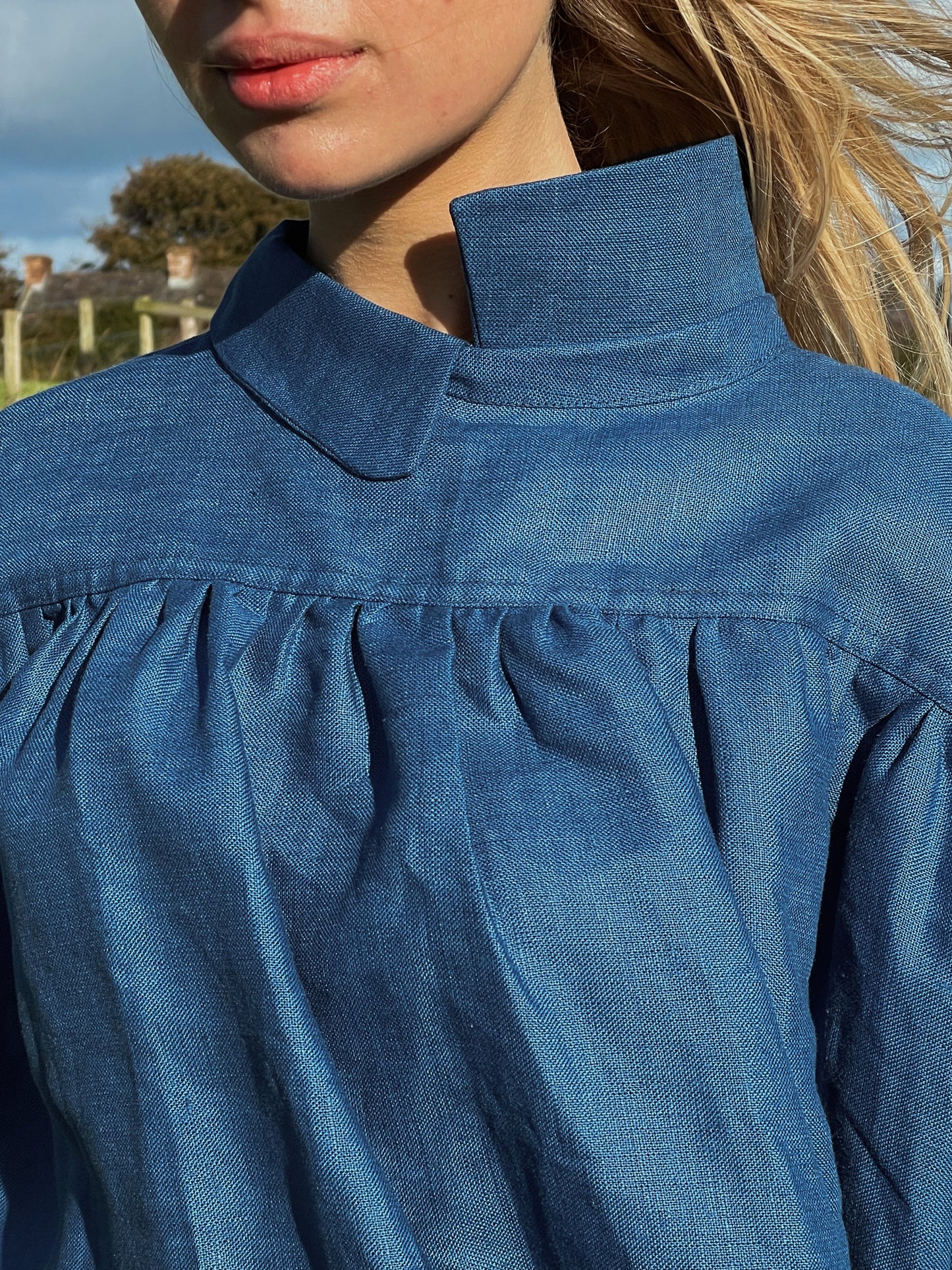 BELLA BLOUSE | BLUE