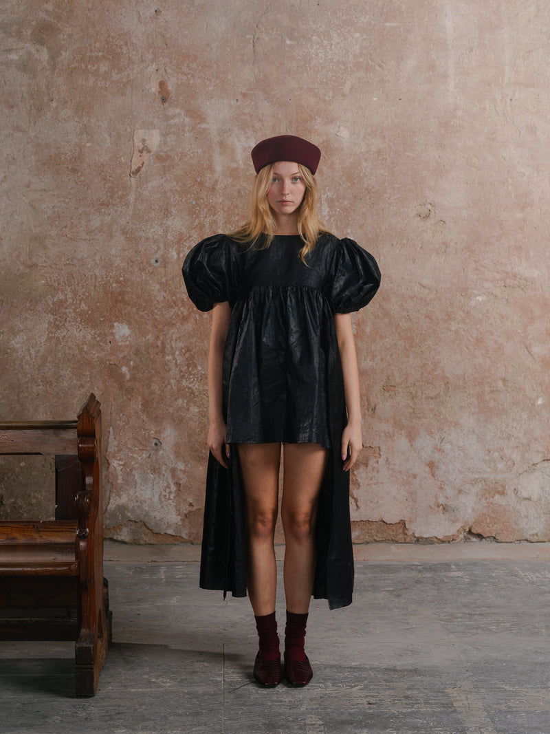 Bell Ringing Dress in black beetled linen