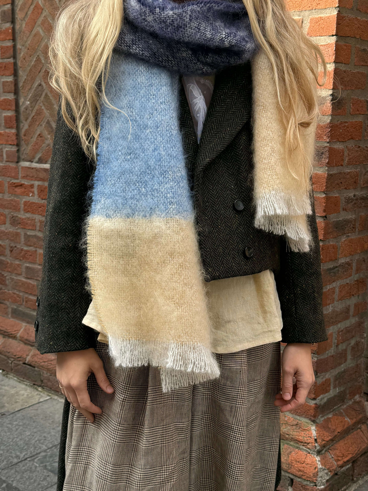 MOHAIR SCARF