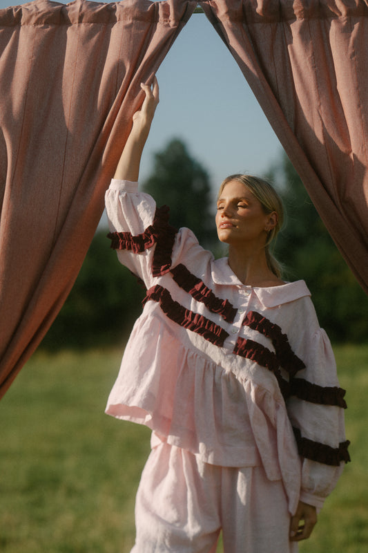 CURTAIN CALL BLOUSE