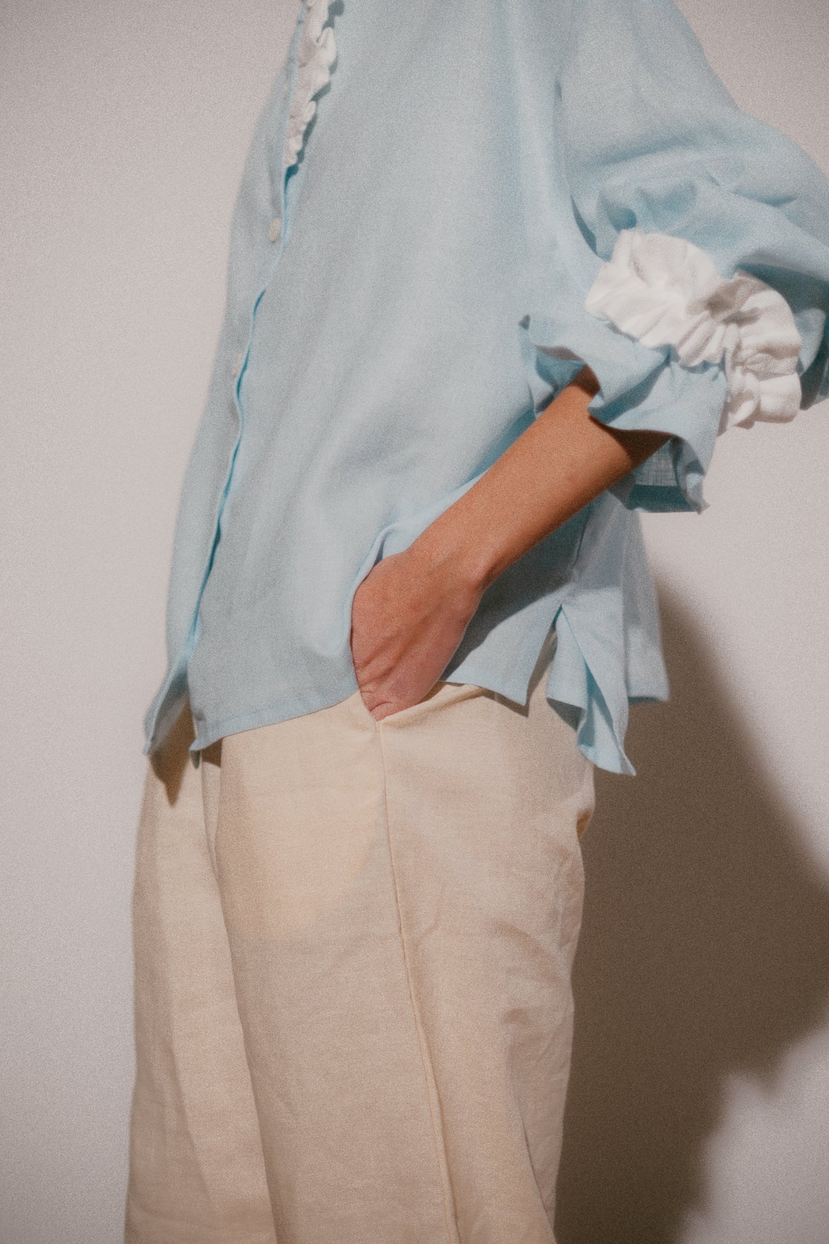 MARSHMALLOW BLOUSE | BLUE