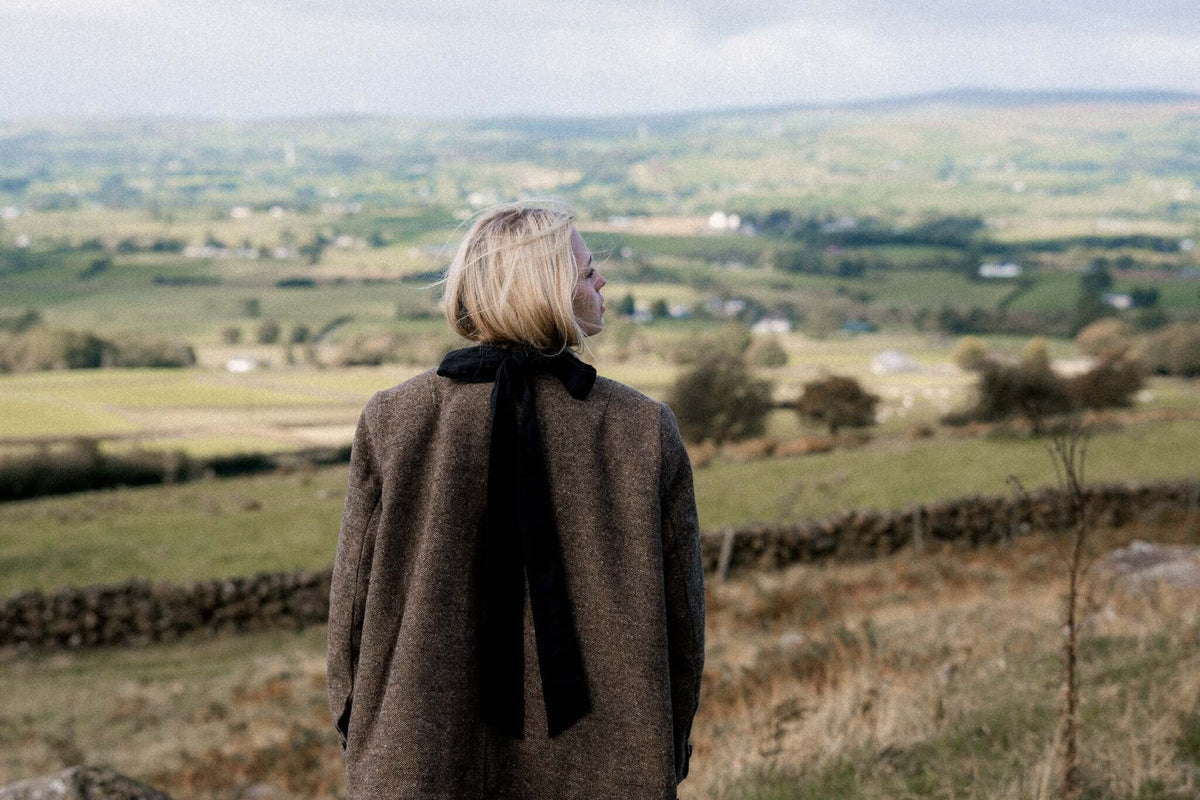 TWEED JACKET | BROWN