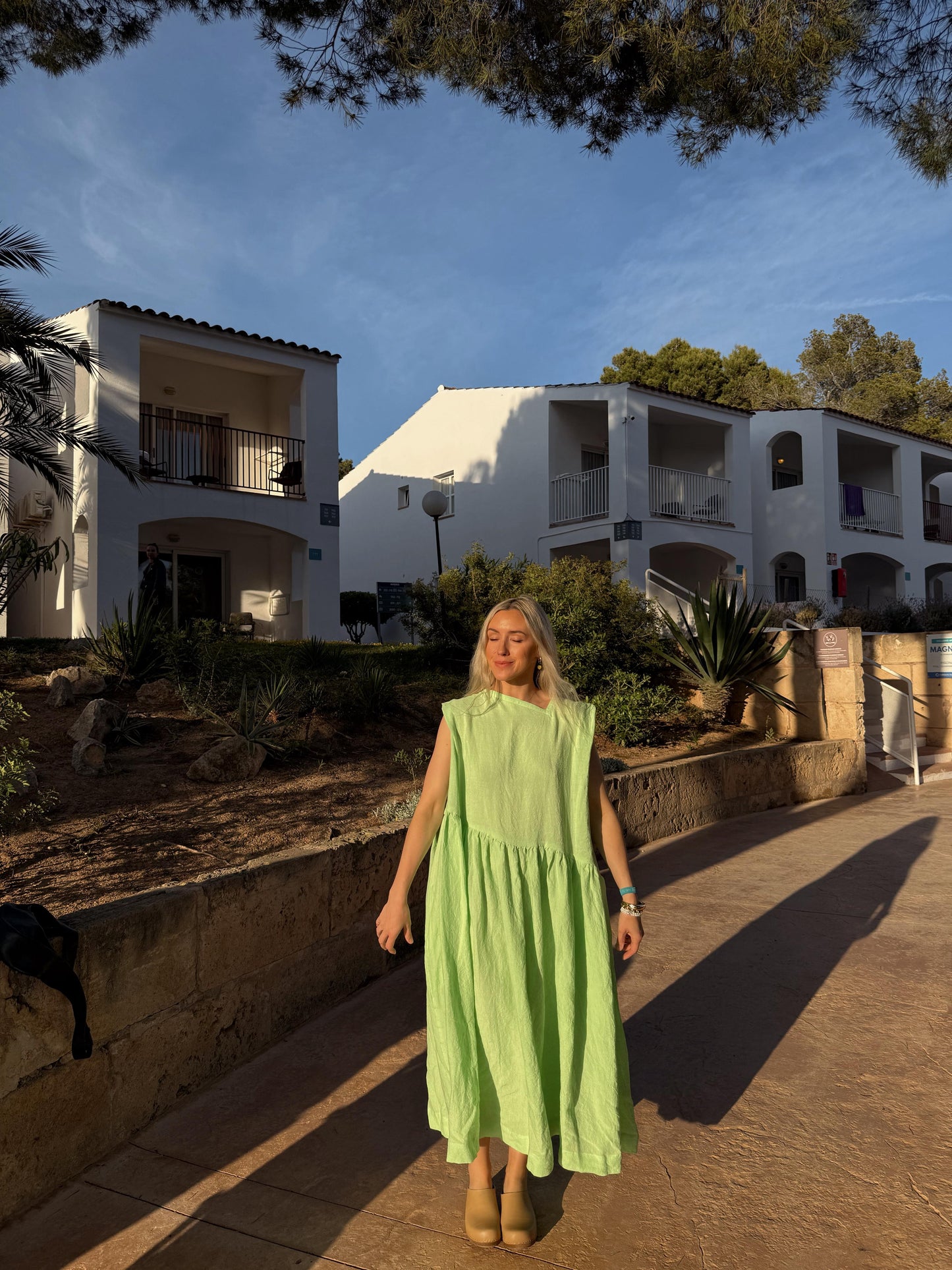 THE HONEYDEW DRESS