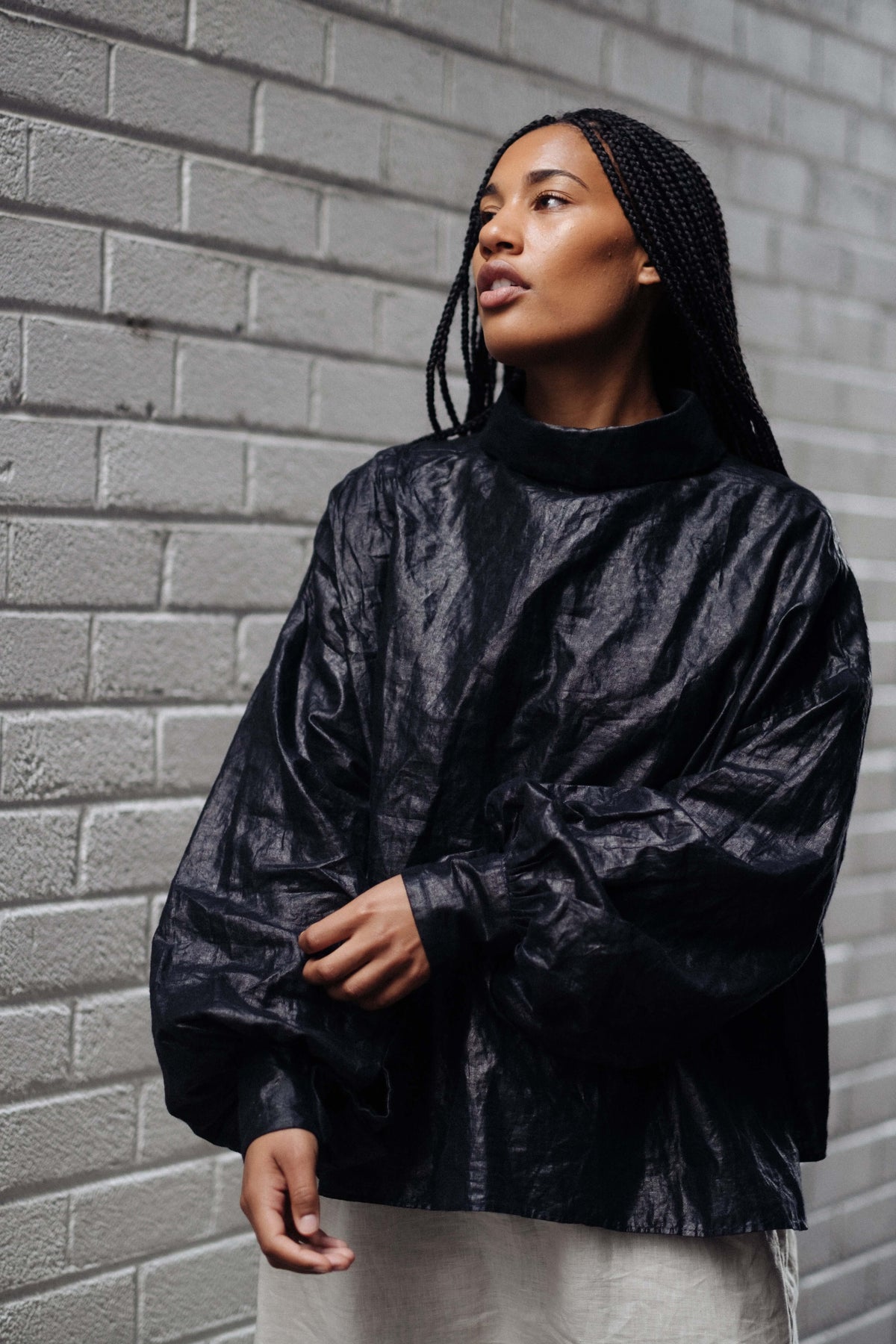 CADHLA | BLACK BEETLED LINEN | Our signature Cadlha shirt in a black beetled linen. Created with Beetled linen, a process unique to Ireland whereby the linen is pounded with wooden blocks for hours to achieve a sheen and crisp like feel. We source our lin