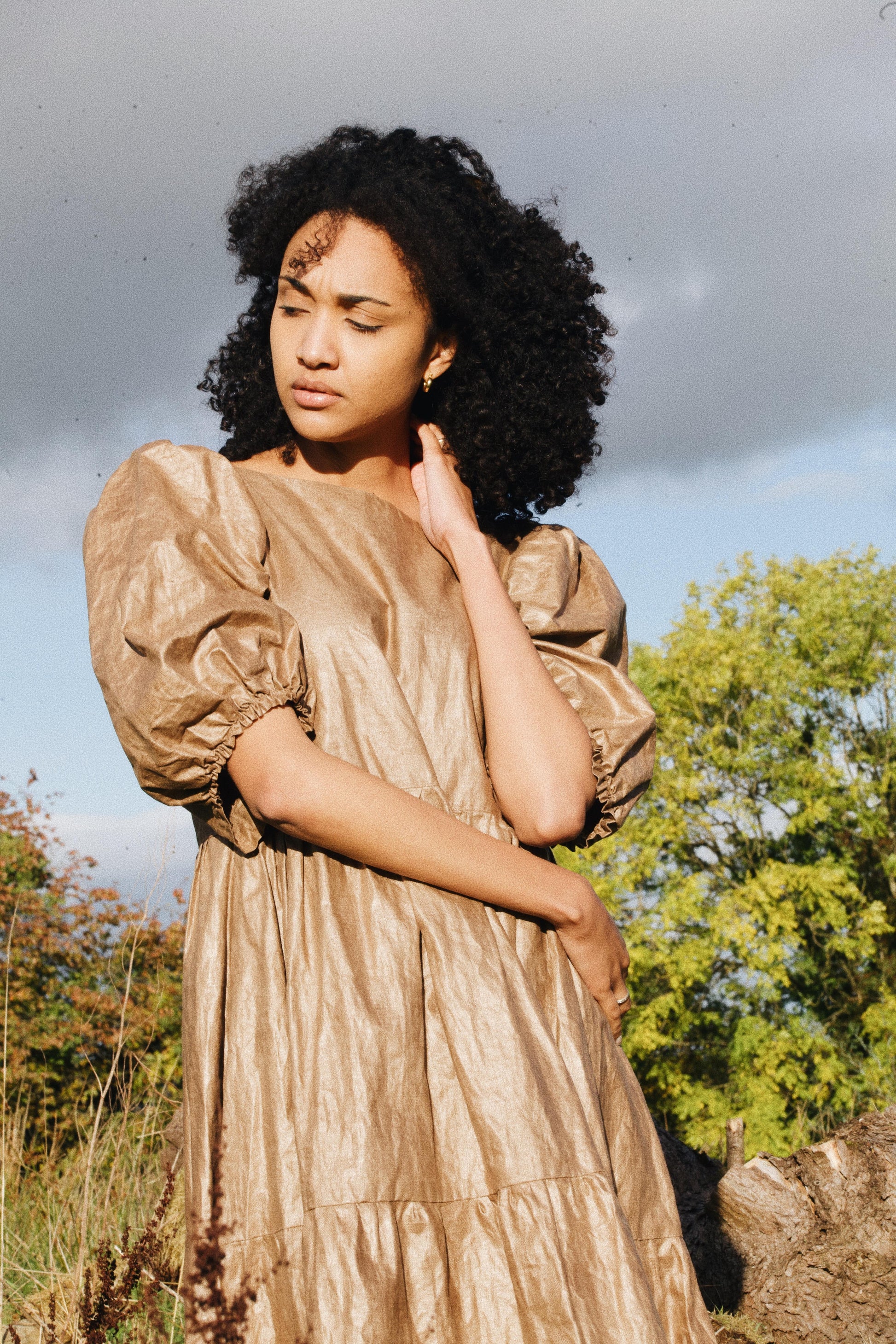 PAPER BAG DRESS | Ever been told... You'd look good in a paper bag!' Well, now you can try it out! Our AW 'Paper Bag' dress is a fun addition to your wardrobe. Created with Beetled linen, a process unique to Ireland whereby the linen is pounded with woode